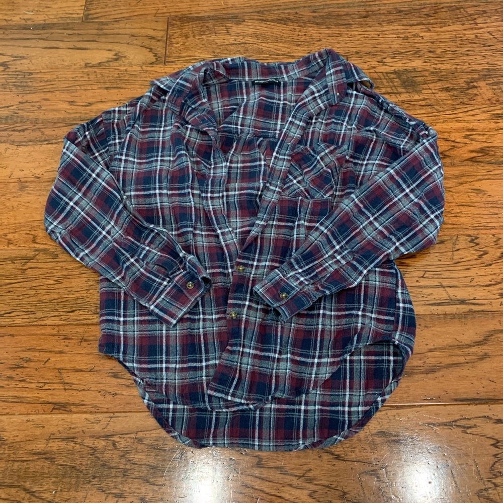 brandy melville plaid shirt